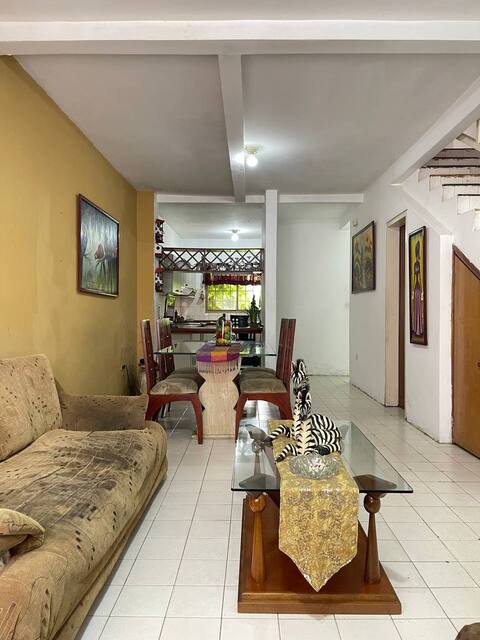 Town House en Urb. Agua Clara. Anaco. Ref: 1565 - Image 3