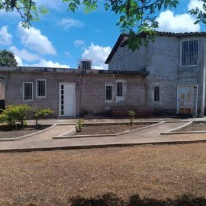 ¡VENDIDO! Town House con Anexo. Sector El Bosque. Anaco. Ref: 1567