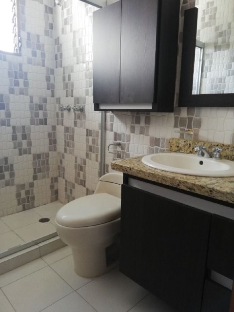 ¡VENDIDO¡ Town House en Residencias Anaco. Anaco. Ref: 1224 - Image 5