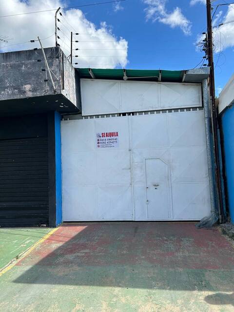 Local Comercial en Boulevard Venezuela con Av. Portuguesa. Anaco. Ref: 1586