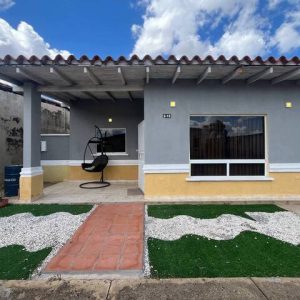 ¡ALQUILADA! Casa en Urbanización Terrazas de Anaco. Anaco. Ref: 1620