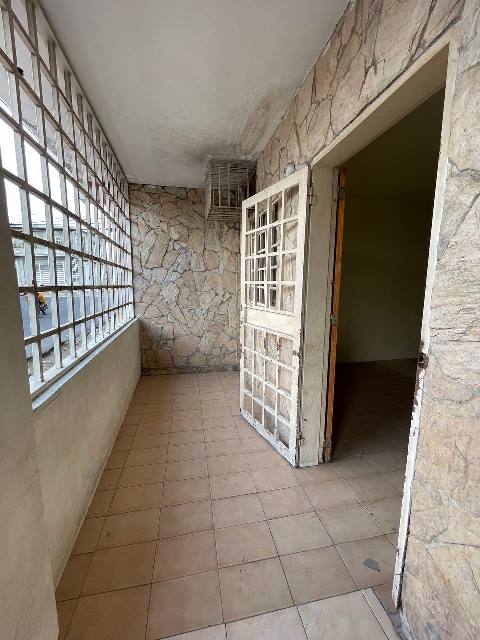 Edificio con Locales y Apartamentos. Calle Colon. Anaco. Ref.: 1420 - Image 24