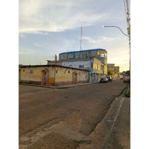 ¡VENDIDO! Local en Construcción calle 12 de Octubre con calle Guárico. Anaco. Ref: 1548