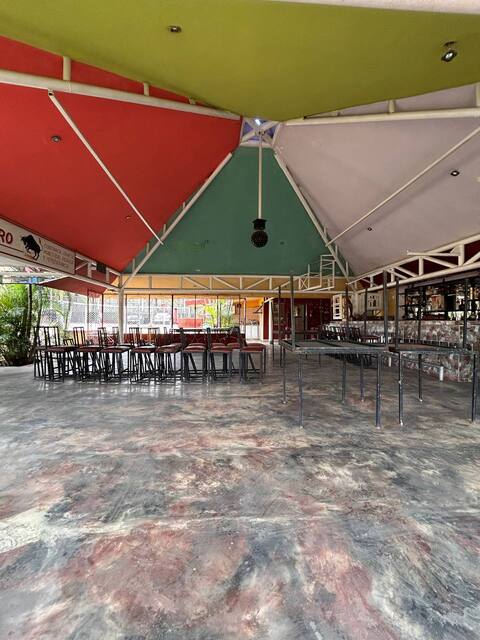 Patio con Galpón y Casa en Av. Miranda. Anaco. Ref: 1633 - Image 14