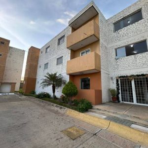 Apartamento en Conjunto Residencial. Parque Jardín. Anaco. Ref: 1615