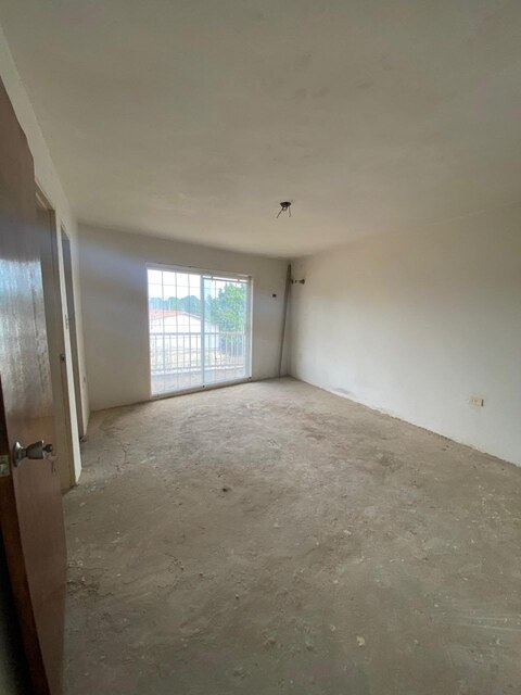 Apartamento en Conjunto Residencial Parque Jardín. Anaco. Ref: 1640 - Image 9