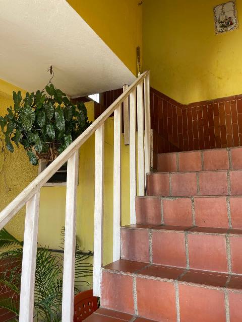 Edificio con Locales y Apartamentos. Calle Colon. Anaco. Ref.: 1420 - Image 7