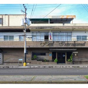 Edificio Comercial (Hotel Internacional). Av. Miranda Anaco. Ref: 1555