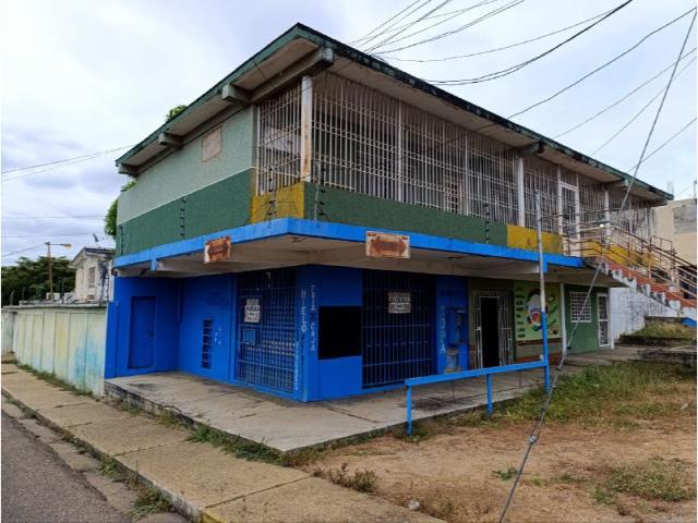 ¡Alquilados! 2 Locales Comerciales en calle Comercio con calle Colombia. Anaco. Ref: 1521