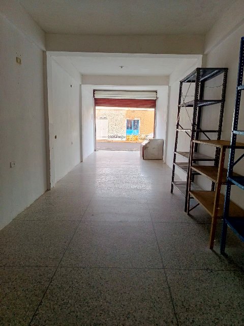 Local Comercial en calle Eulalia Buroz, frente a la Plaza. Anaco. Ref: 1483 - Image 2