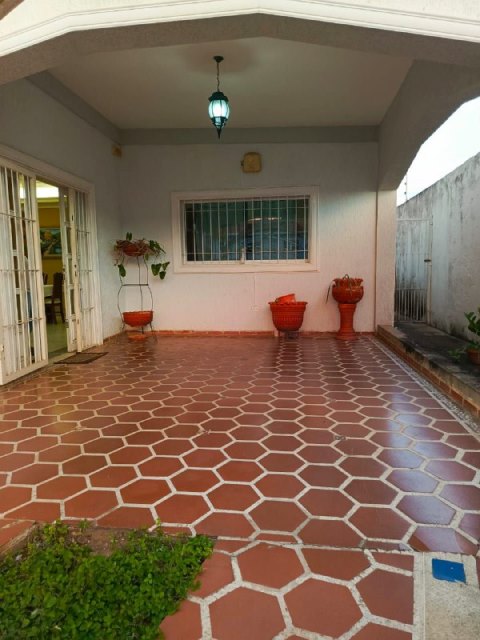 ¡VENDIDA! Casa vía Los Pilones detrás del IUTA. Anaco. Ref: 1473 - Image 4