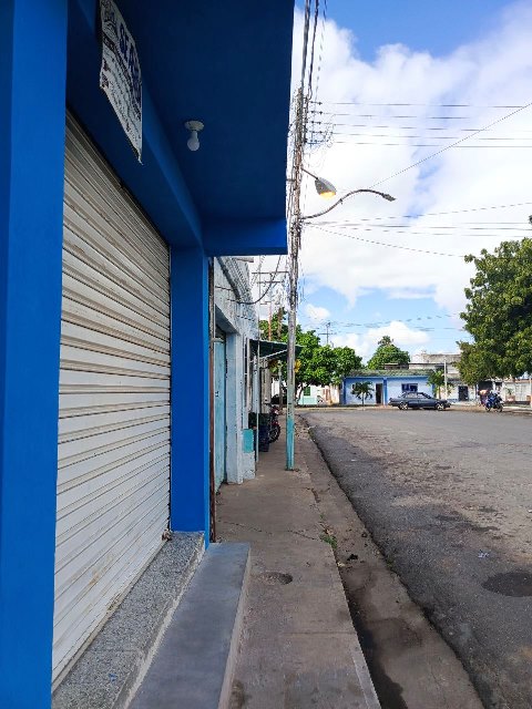 Local Comercial en calle Eulalia Buroz, frente a la Plaza. Anaco. Ref: 1483 - Image 3