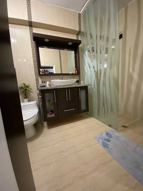 ¡ALQUILADO! Town House en Urb. Villas del Este. Anaco. Ref: 1395 - Image 11