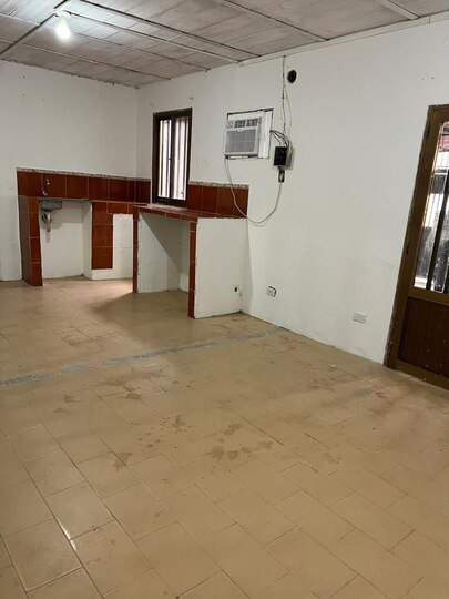 Apartamento en calle Industrias a 2 cuadras de Av. José A. Anzoátegui. Anaco. Ref:1550 - Image 8
