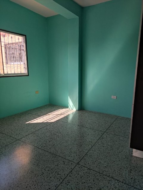 Apartamento en calle Orinoco con Av. Mérida. Anaco. Ref: 1336 - Image 7