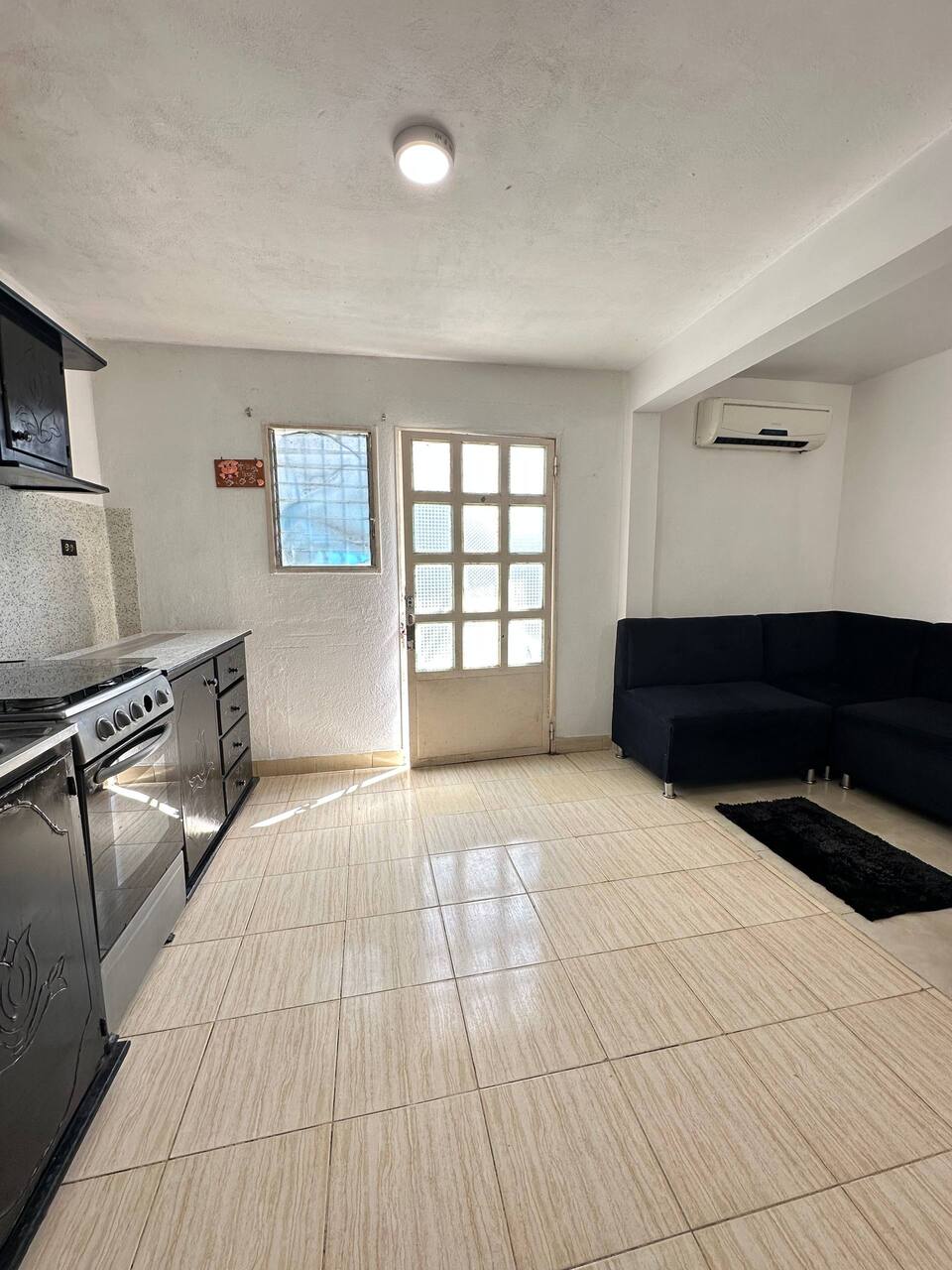 ¡ALQUILADO! Apartamento en Urb. Tinajas Viejas. Anaco. Ref: 1600