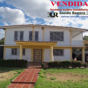 ¡VENDIDA! ANACO