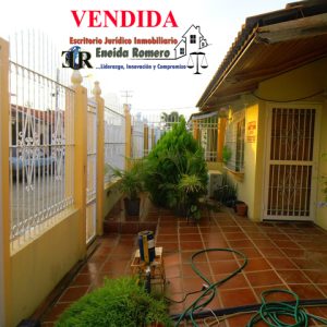 ¡VENDIDA! CASA EN ANACO (VILLAS ARAGUANEY)