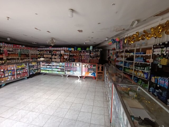 Local en Av. Portuguesa entre calle Urdaneta y Urpín. Ref 1638 - Image 10