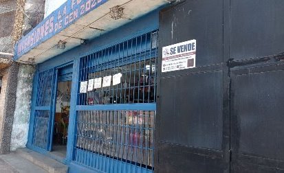 Local Comercial con Apartamento Vía Los Pilones. Anaco. Ref: 1421 - Image 9