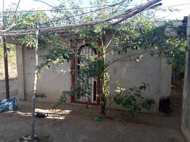 ¡ALQUILADO! Terreno con construcción en Sector Alí Primera. Anaco. Ref: 1280