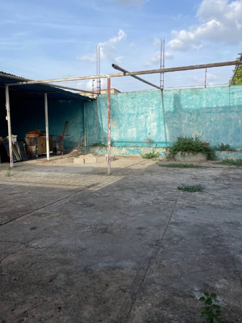 Edificio con Locales y Apartamentos. Calle Colon. Anaco. Ref.: 1420 - Image 37
