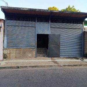 ¡Vendido! Local Comercial con Apartamento en obra gris. Calle 19 de Abril. Ref: 1456