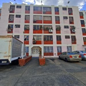 ¡VENDIDO! Apartamento en Residencias Maner. Anaco. Ref: 1345