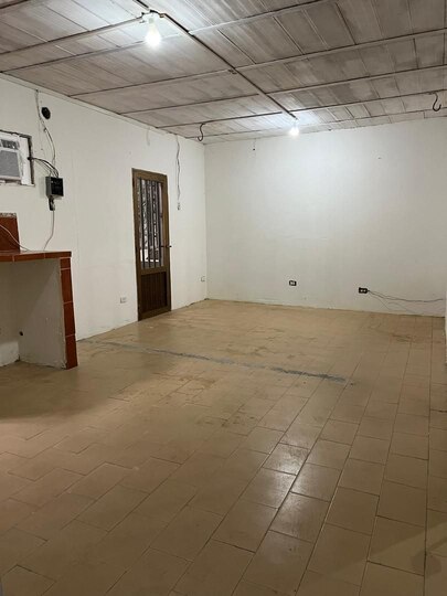 Apartamento en calle Industrias a 2 cuadras de Av. José A. Anzoátegui. Anaco. Ref:1550 - Image 9