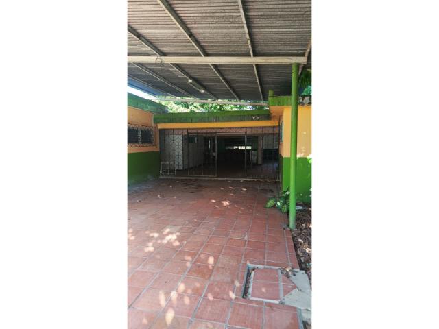 Terreno con Bienhechurías, antiguo Club Casa Nueva Esparta. Anaco. Ref: 1490 - Image 20