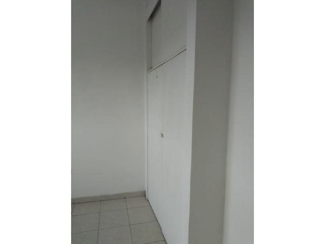 Apartamento N° 16 en El Edhen. Av. Miranda diagonal a Serconan. Ref: 1497 - Image 9
