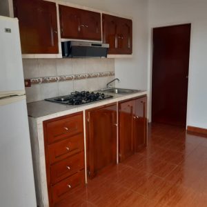 ¡ALQUILADO! Apartamento en calle Democracia. Anaco. Ref: 930