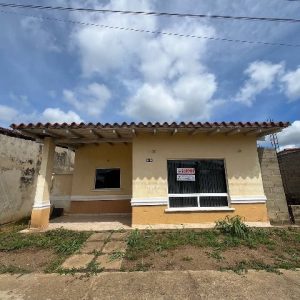 ¡Vendida! Casa en Conjunto Residencial Terrazas de Anaco. Anaco. Ref: 1478