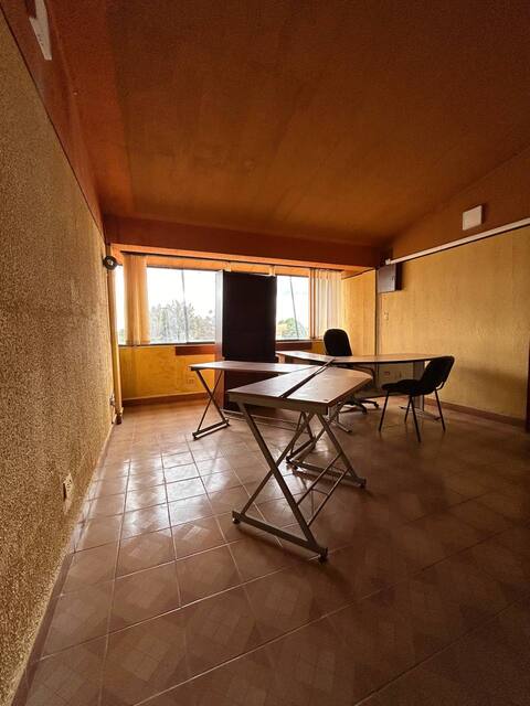 Patio con Galpón y Casa en Av. Miranda. Anaco. Ref: 1634 - Image 17