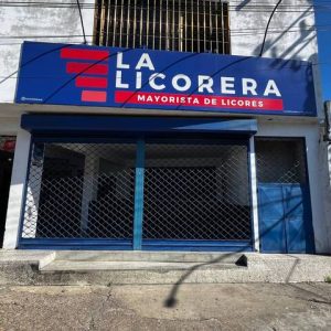 ¡ALQUILADO! Local en calle Urdaneta con Av. Portuguesa y calle Aragua. Anaco. Ref: 1583