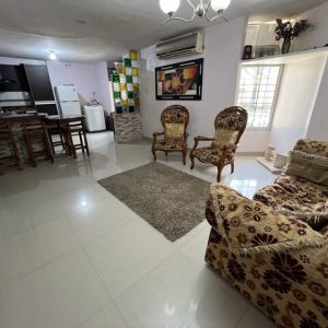 Apartamento en Residencias Anaco. Calle Junín. Ref: 1566