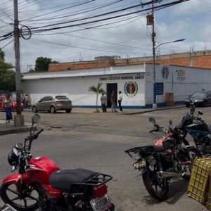 Local Comercial en calle Sucre.  Anaco. Ref: 1646