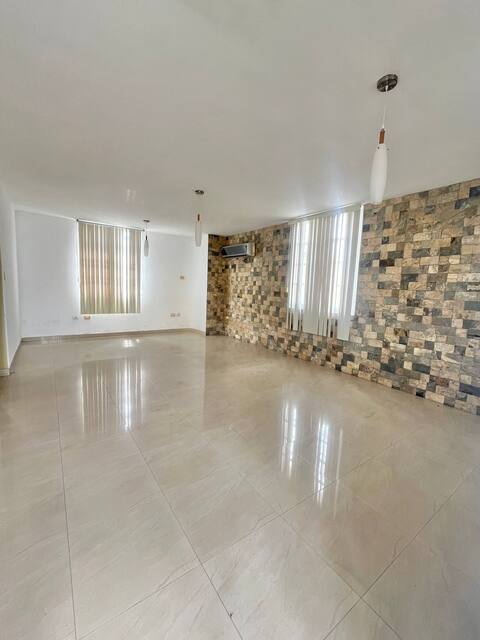 Town House en Urb. Anaco Plaza vía HP. Anaco. Ref: 1654 - Image 3