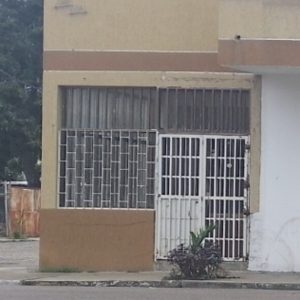 Local Comercial en Av. Mérida con Democracia. Anaco. Ref: 1658