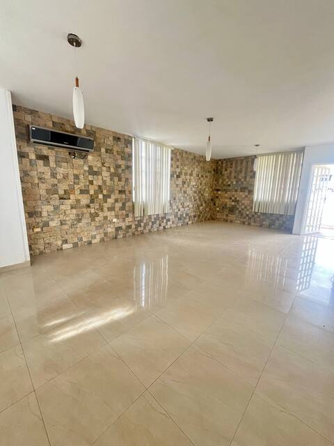 Town House en Urb. Anaco Plaza vía HP. Anaco. Ref: 1654 - Image 5