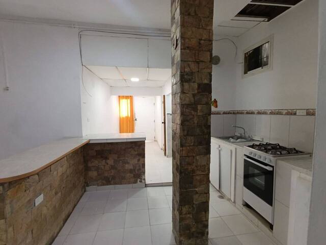 Apartamento en calle Vargas con 1ero de Mayo. Anaco. Ref: 1652 - Image 7