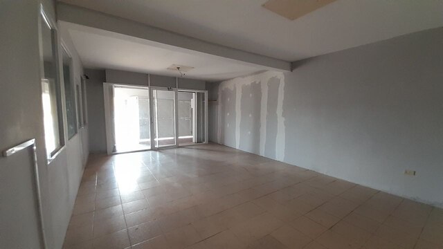 Local Comercial en Av. Miranda cruce calle Libertador. Anaco. Ref: 1663 - Image 9