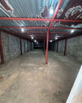 Local Comercial en Av. Miranda / calles Caballero Sarmiento y Negro Primero. Anaco. Ref: 1680 - Image 4
